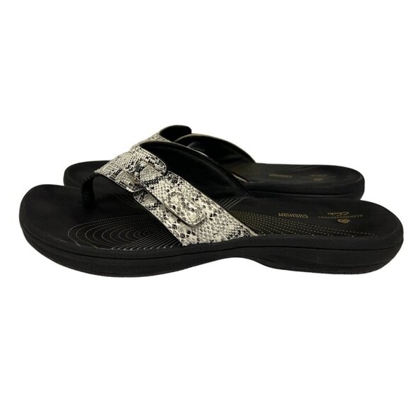 Clarks Women's Breeze Sea Lightweight Snakeskin Flip Flop Sandal Women's Size 9 - Picture 2 of 9
